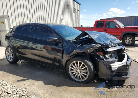 2013 Dodge Dart Sxt z USA, uszkodzony, nr VIN 1C3CDFBA4DD333492